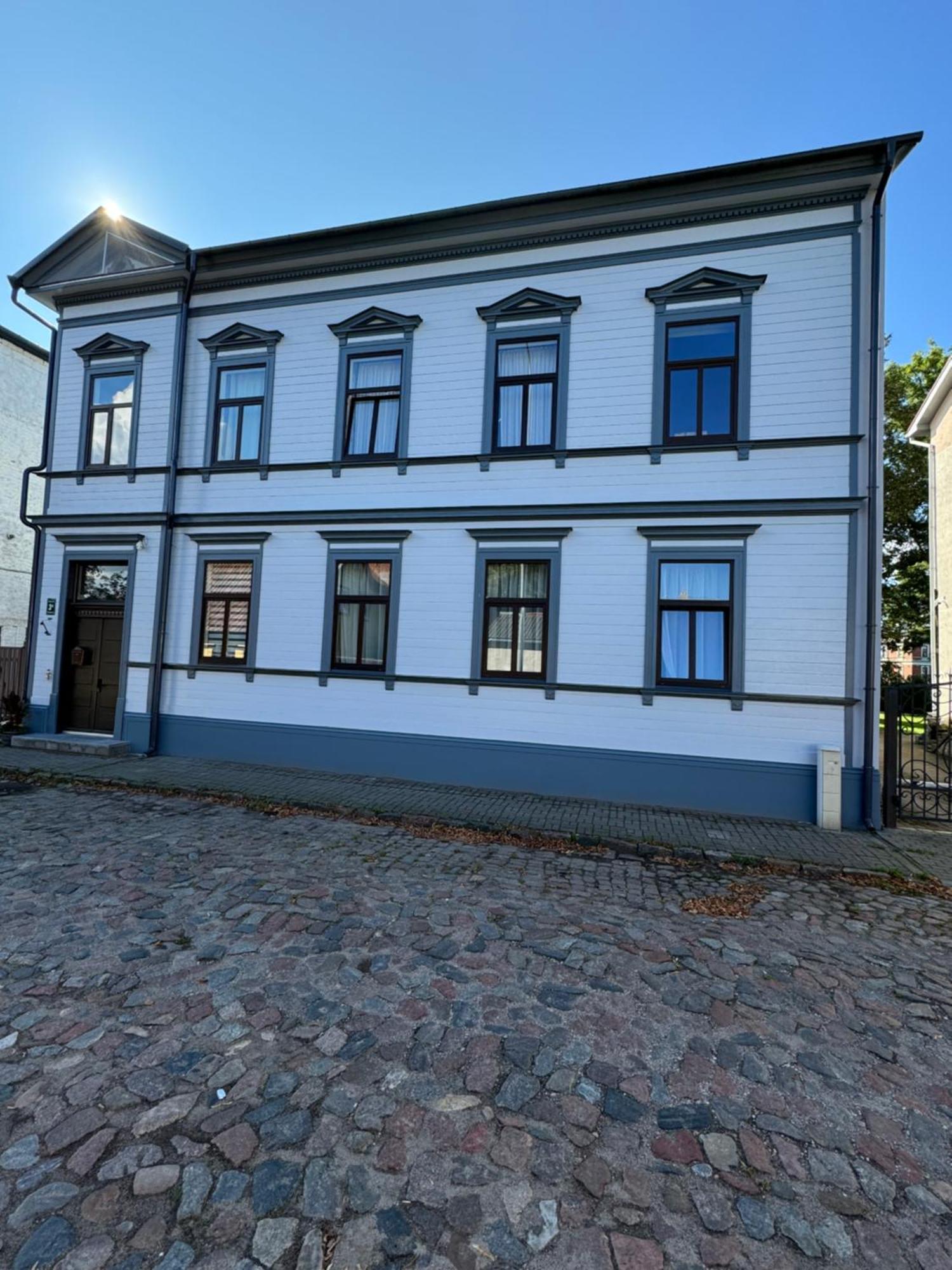 555 Метров До Моря Liepāja Exterior foto